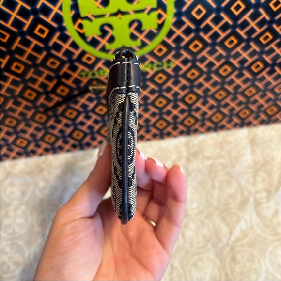 Tory Burch T Monogram Jacquard Card Case Tory Navy Gold - Picture 3 of 9